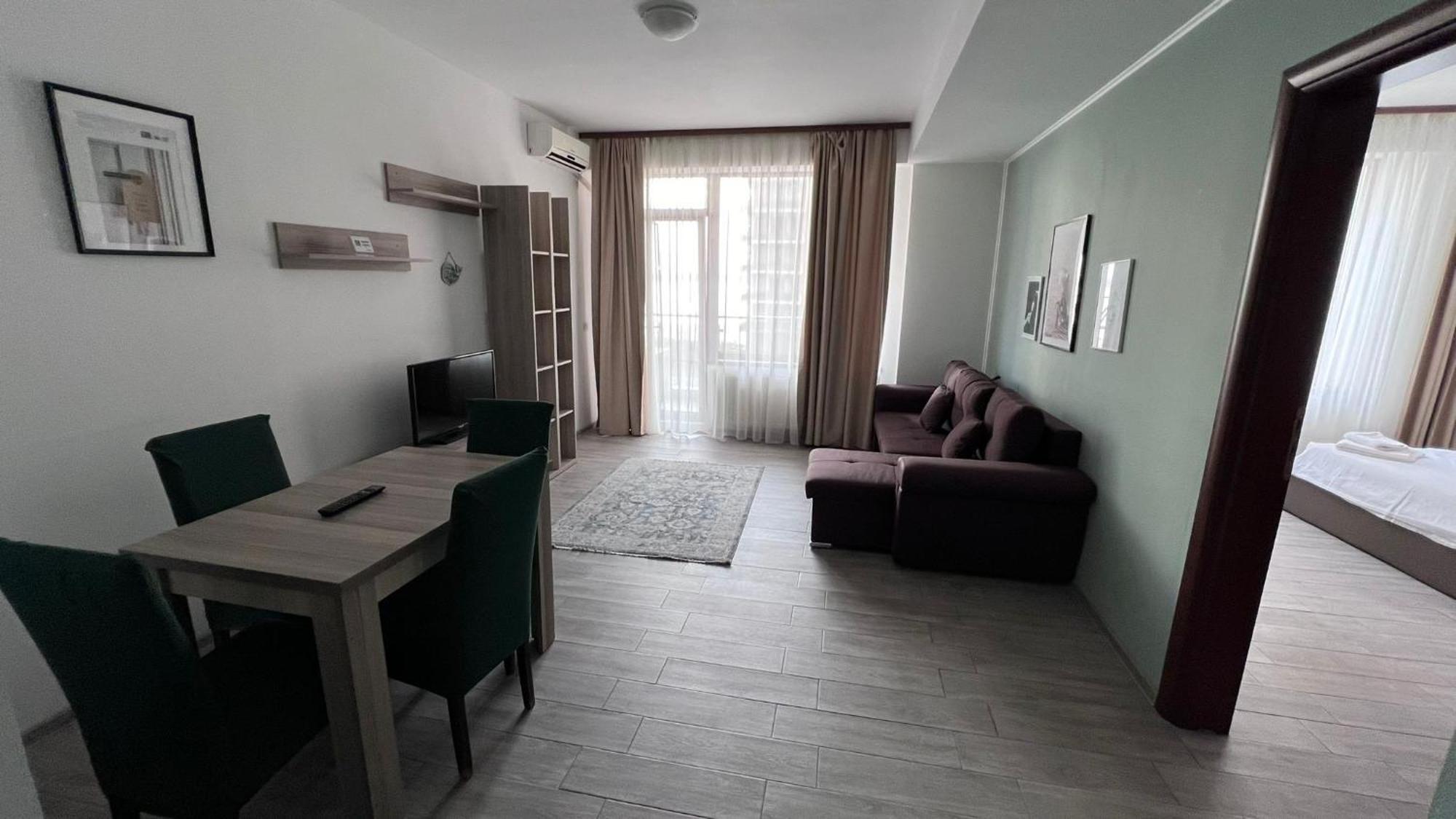 Summerland Apartmants Mamaia Nord Διαμέρισμα Εξωτερικό φωτογραφία
