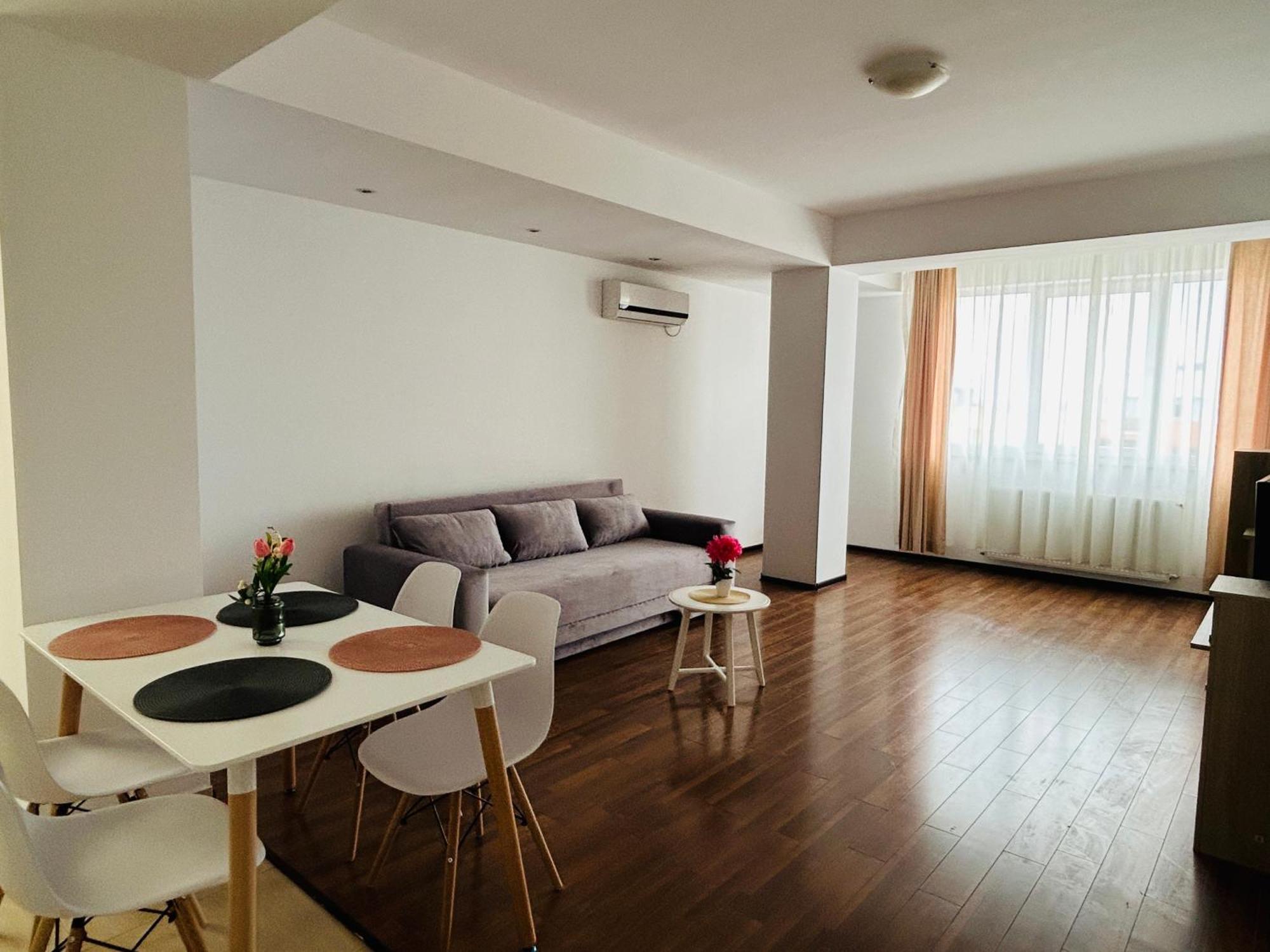 Summerland Apartmants Mamaia Nord Διαμέρισμα Εξωτερικό φωτογραφία